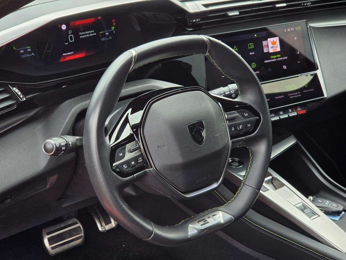 peugeot-308-2022-gasolina-1199cc