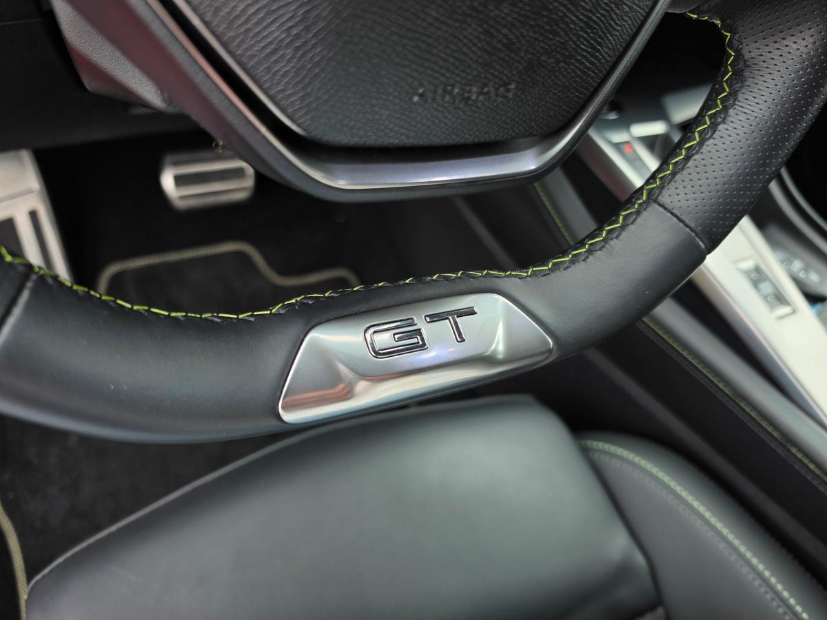 peugeot-308-2022-gasolina-1199cc