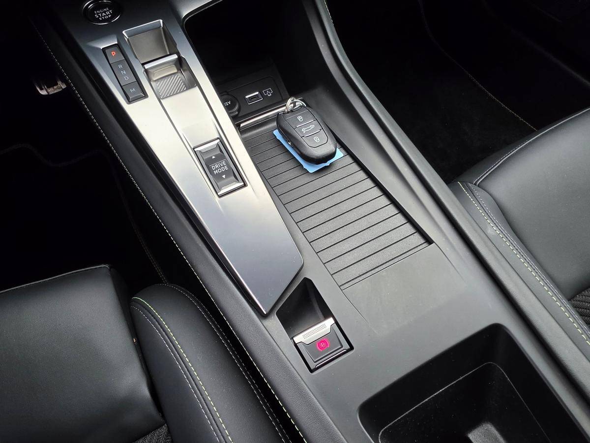 peugeot-308-2022-gasolina-1199cc