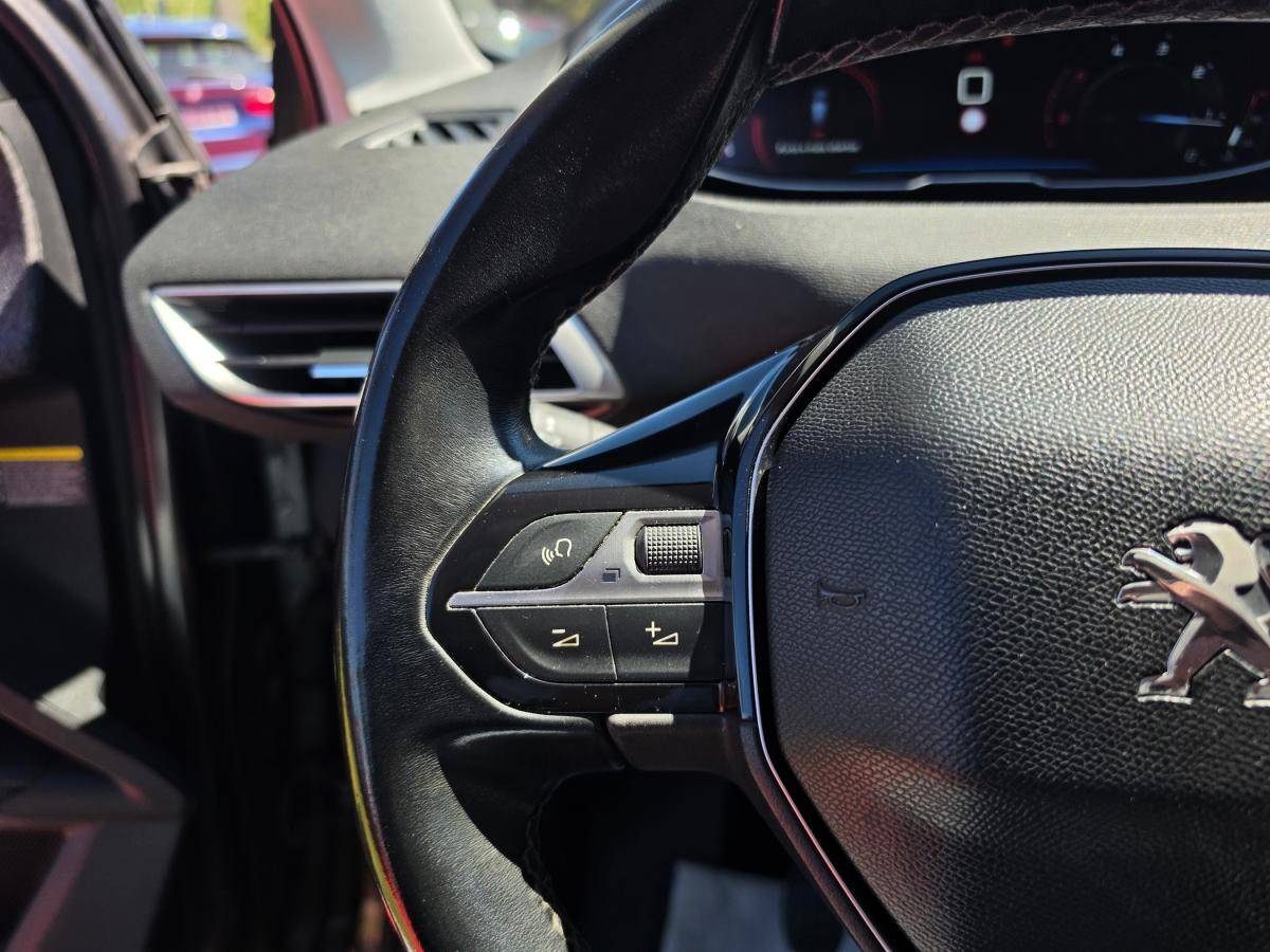 peugeot-5008-2018-diesel-1499cc