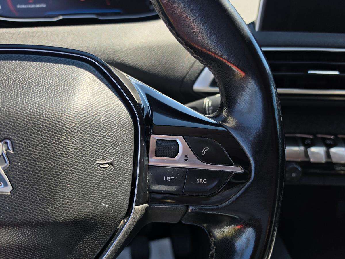 peugeot-5008-2018-diesel-1499cc