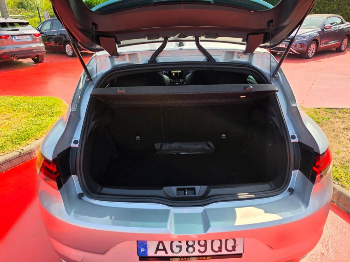 renault-megane-2021-diesel-1461cc