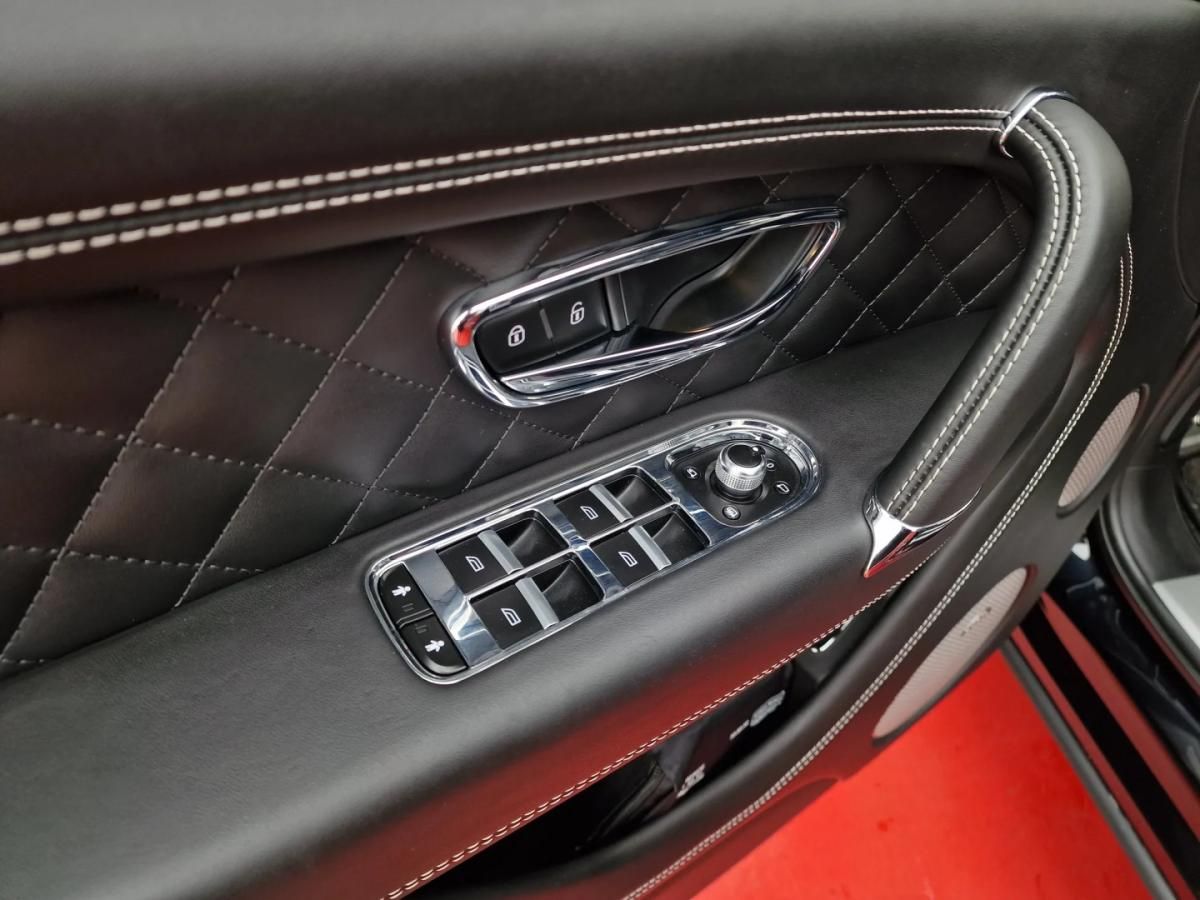 bentley-bentayga-2020-hibrido-2995cc