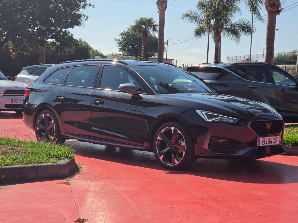 cupra-leon-sportstourer-2024-hibrido-1395cc