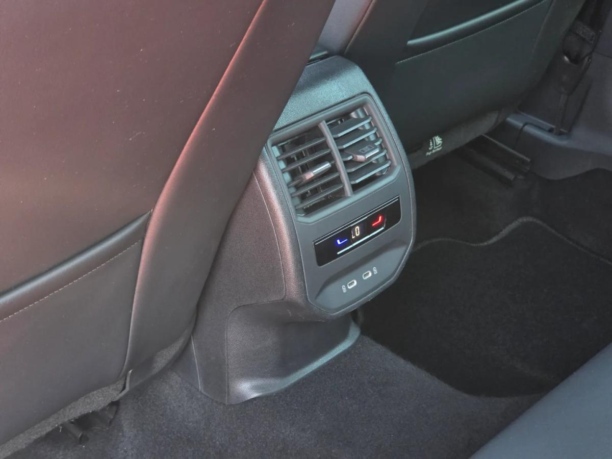 cupra-leon-sportstourer-2024-hibrido-1395cc