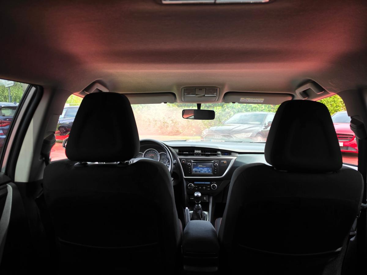 toyota-auris-2014-diesel-1364cc