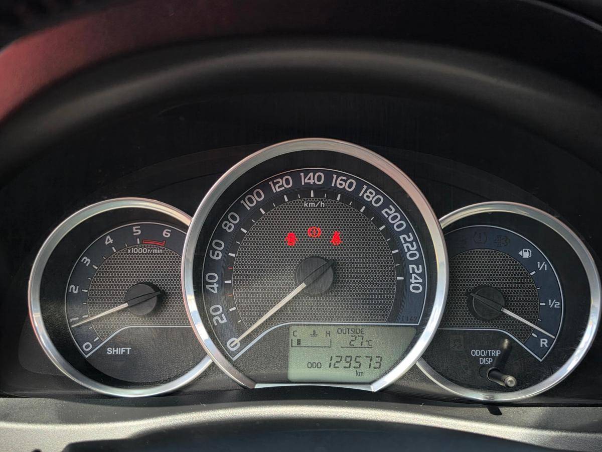 toyota-auris-2014-diesel-1364cc