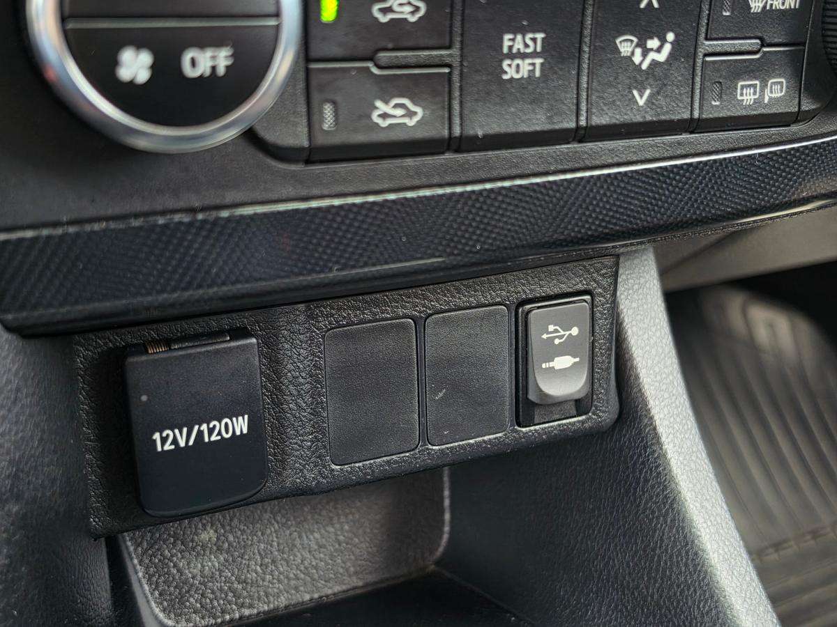 toyota-auris-2014-diesel-1364cc