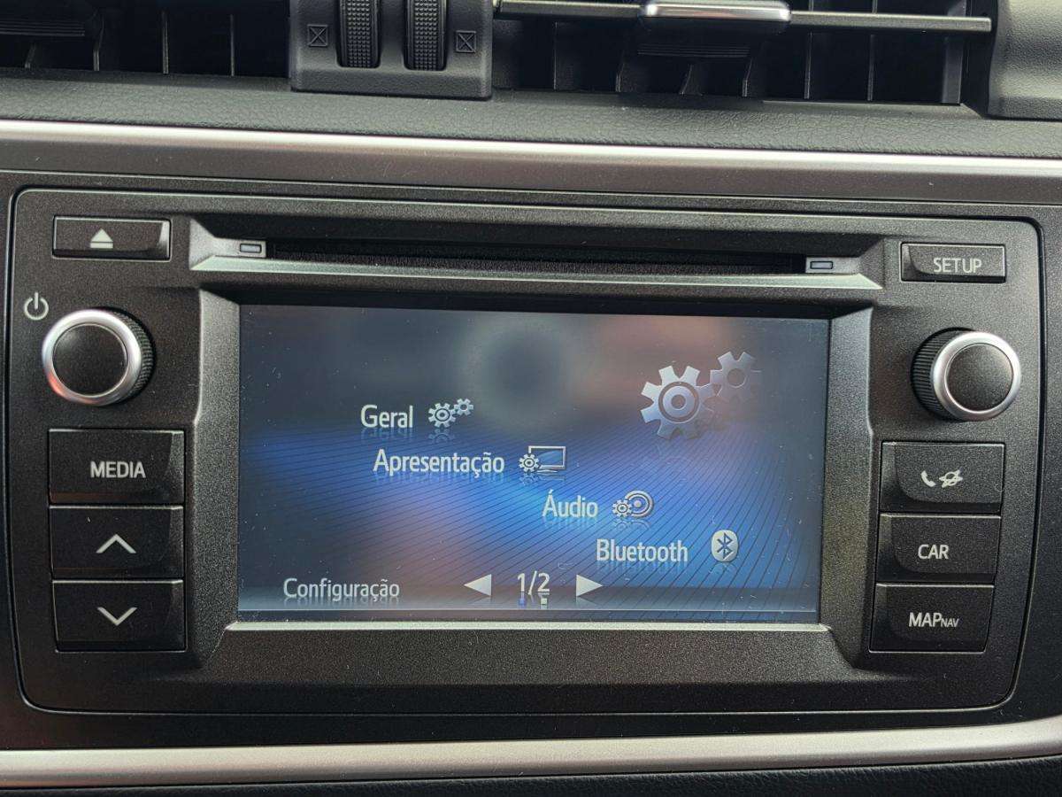 toyota-auris-2014-diesel-1364cc