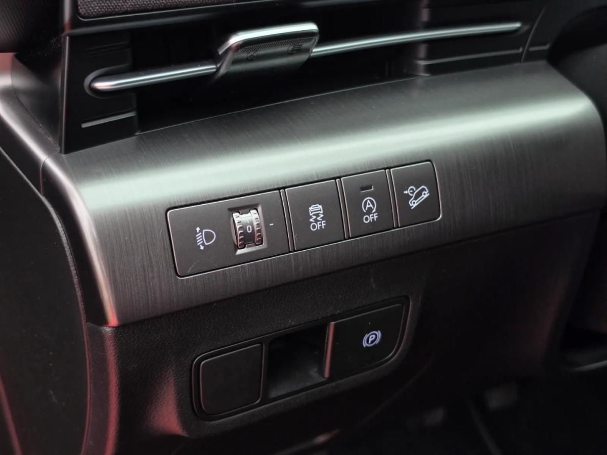 hyundai-kauai-2024-gasolina-998cc
