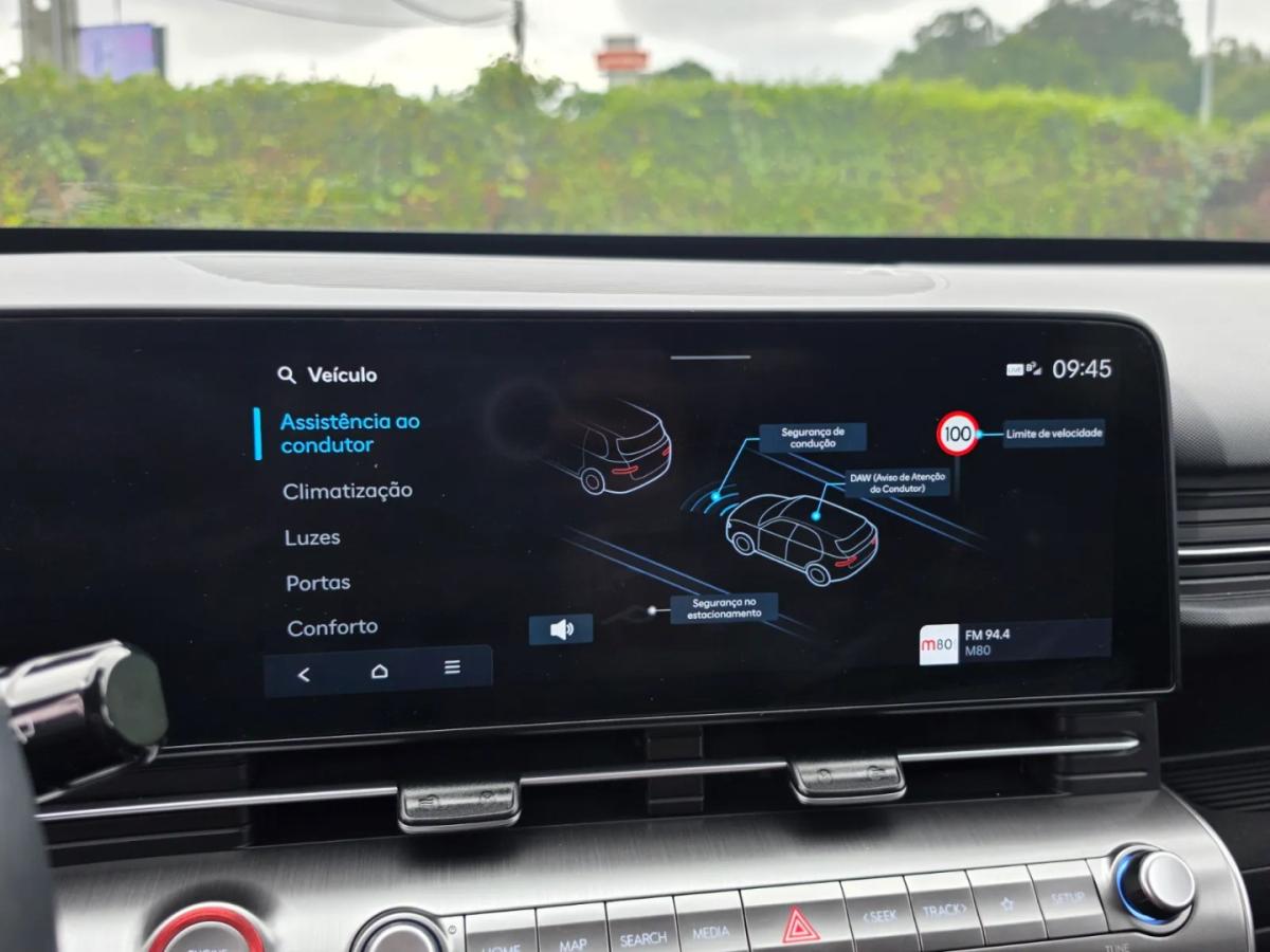 hyundai-kauai-2024-gasolina-998cc