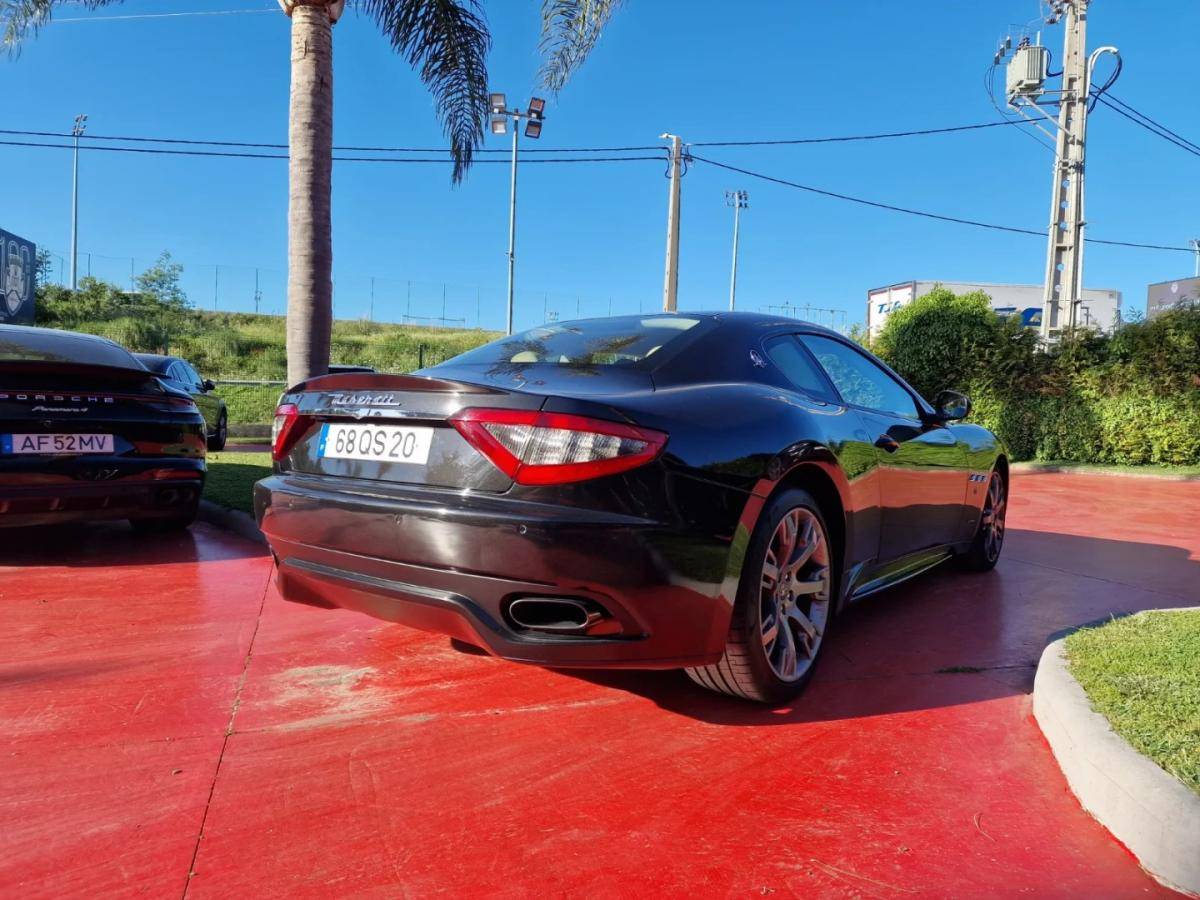 maserati-granturismo-2013-gasolina-4691cc
