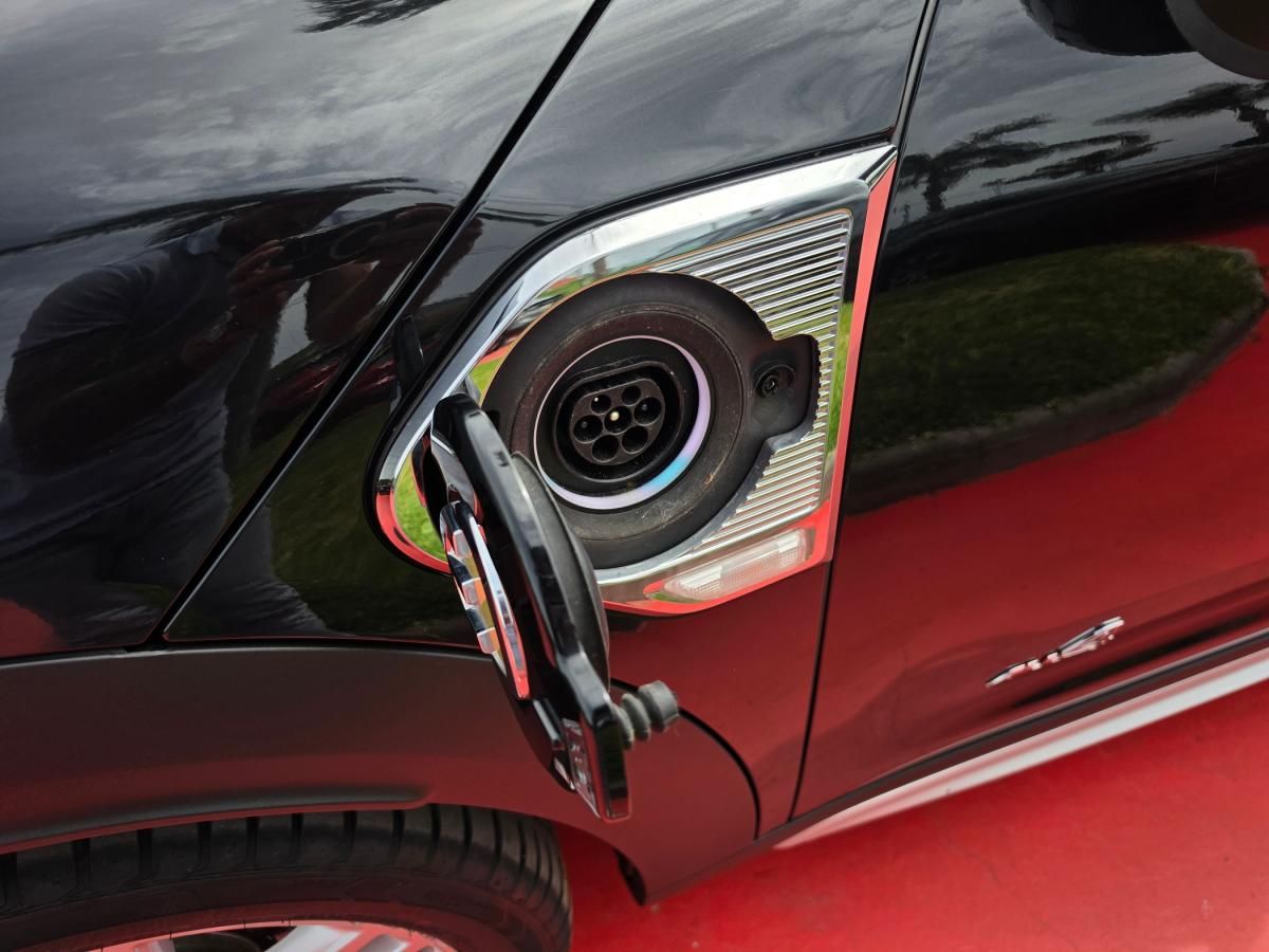 mini-countryman-2022-hibrido-a-gasolina-1499cc