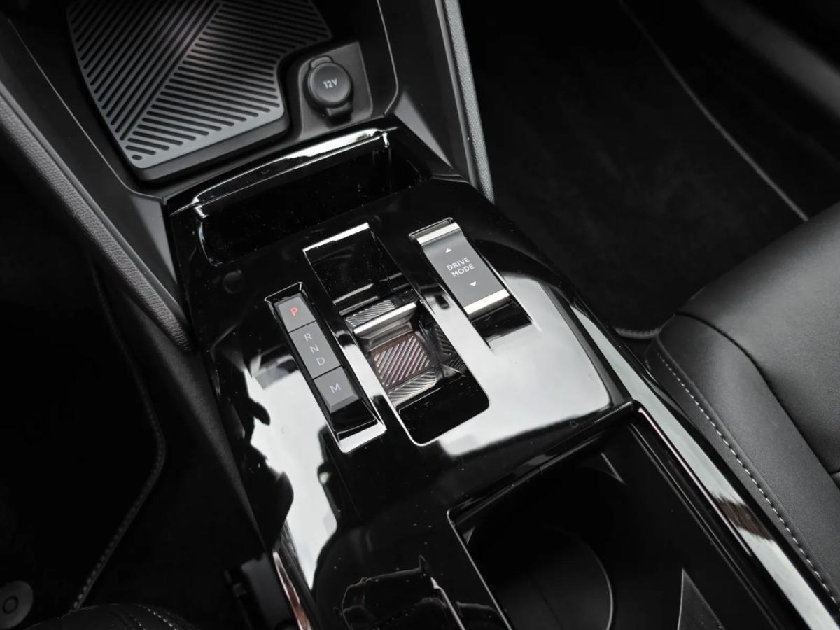 citroen-c4-2025-gasolina-1199cc