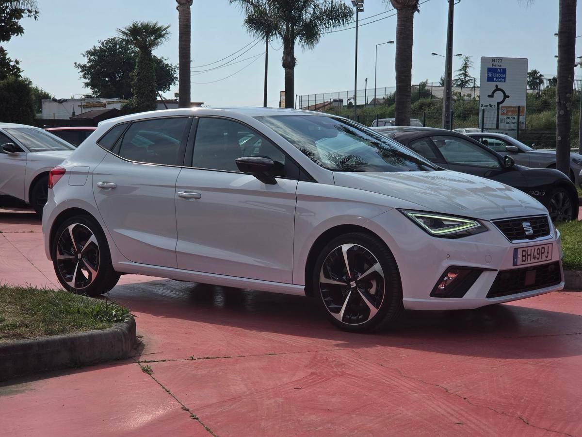 seat-ibiza-2024-gasolina-999cc