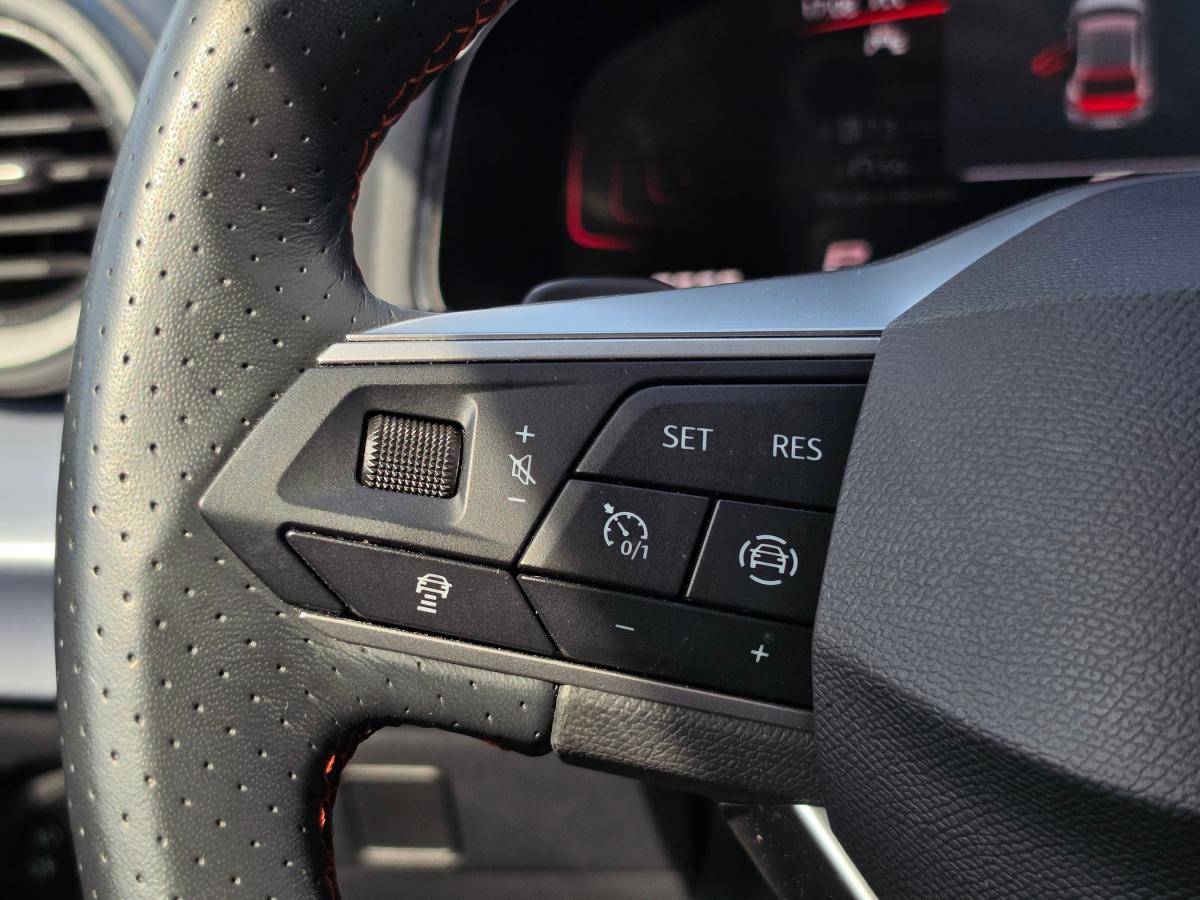 seat-ibiza-2024-gasolina-999cc