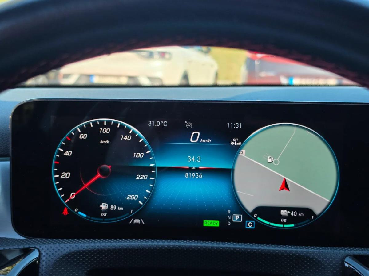 mercedes-benz-classe-a-2022-hibrido-1332cc