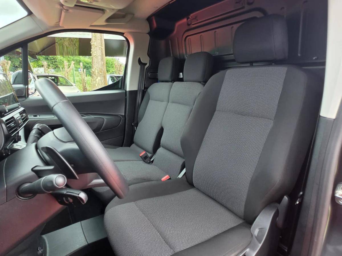 citroen-berlingo-2024-diesel-1499cc