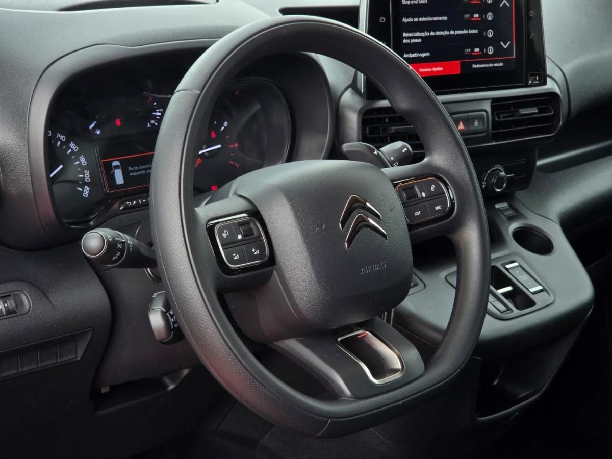 citroen-berlingo-2024-diesel-1499cc