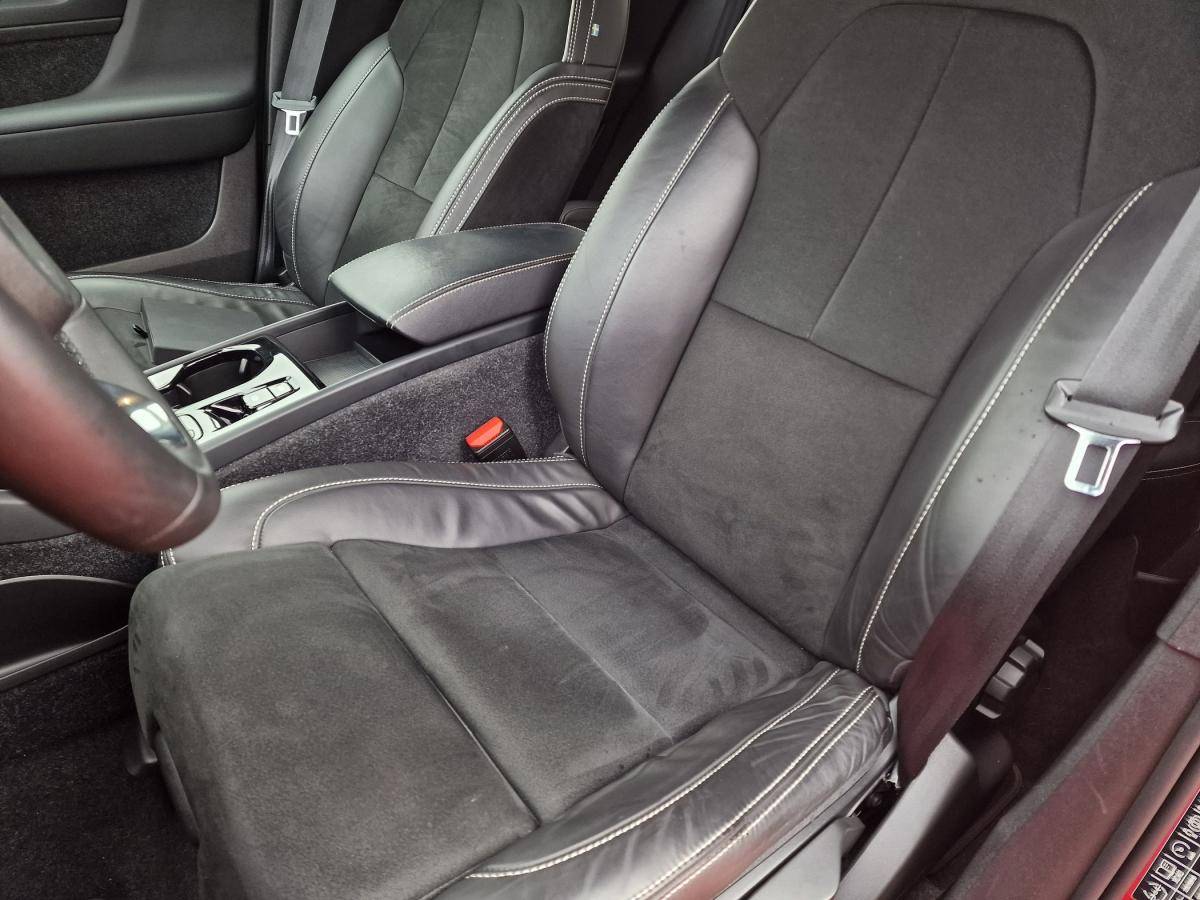 volvo-xc40-2022-hibrido-a-gasolina-1477cc
