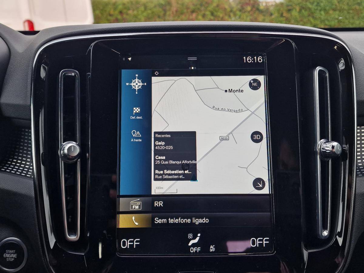 volvo-xc40-2022-hibrido-a-gasolina-1477cc