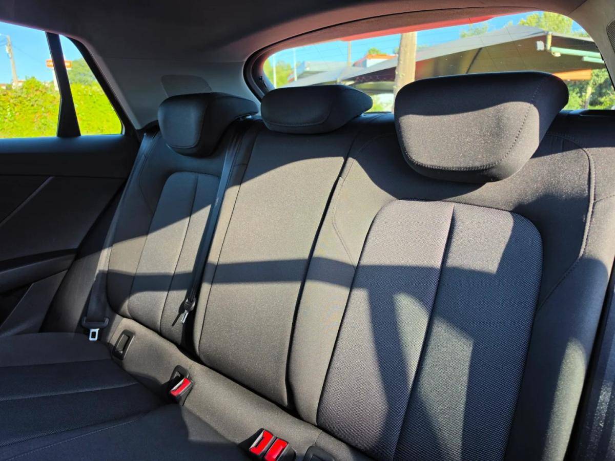 audi-q2-2023-gasolina-1498cc