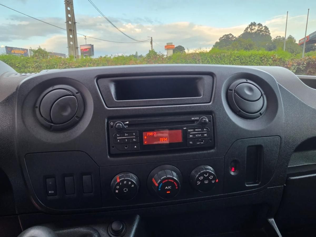renault-master-2017-diesel-2299cc