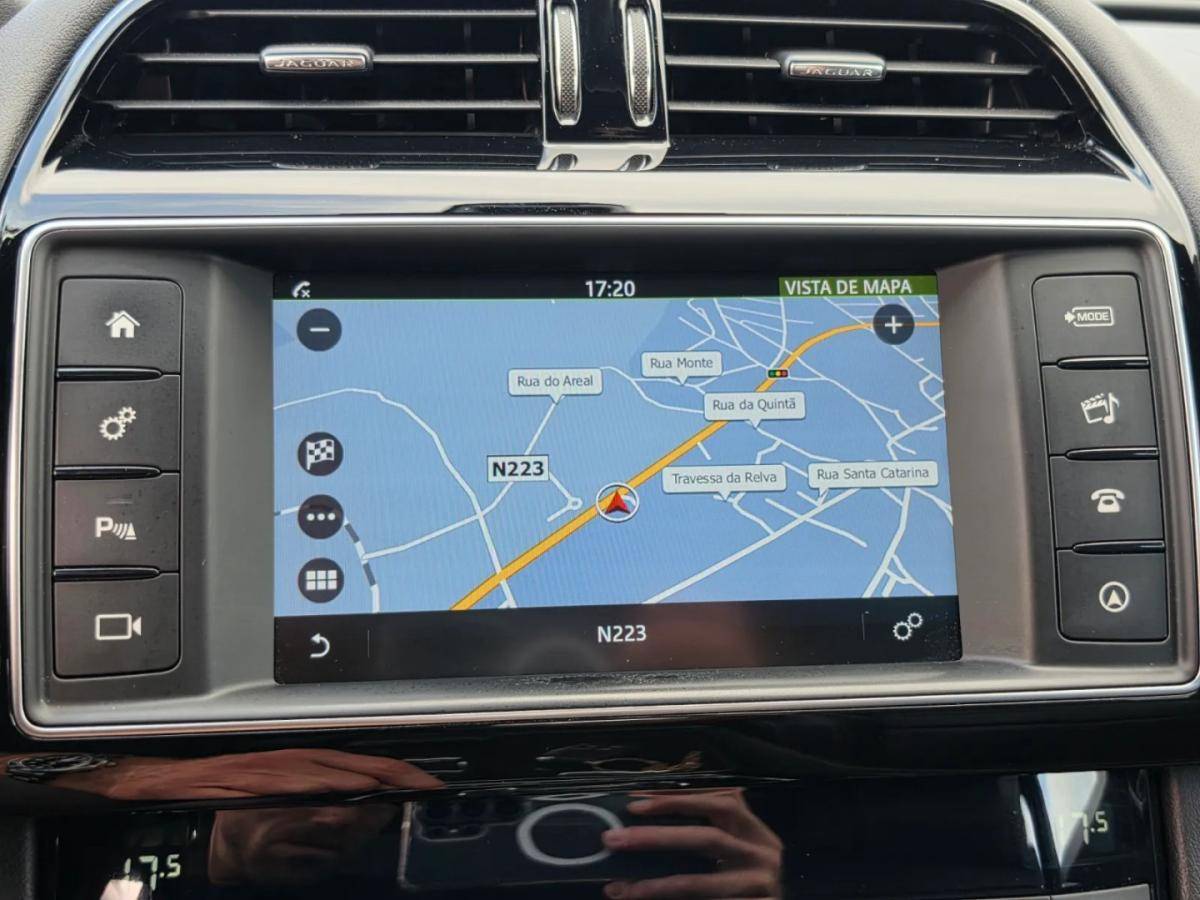 jaguar-f-pace-2016-diesel-1999cc