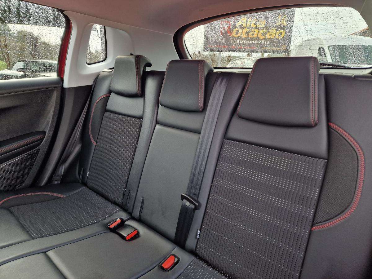 peugeot-2008-2018-gasolina-1199cc