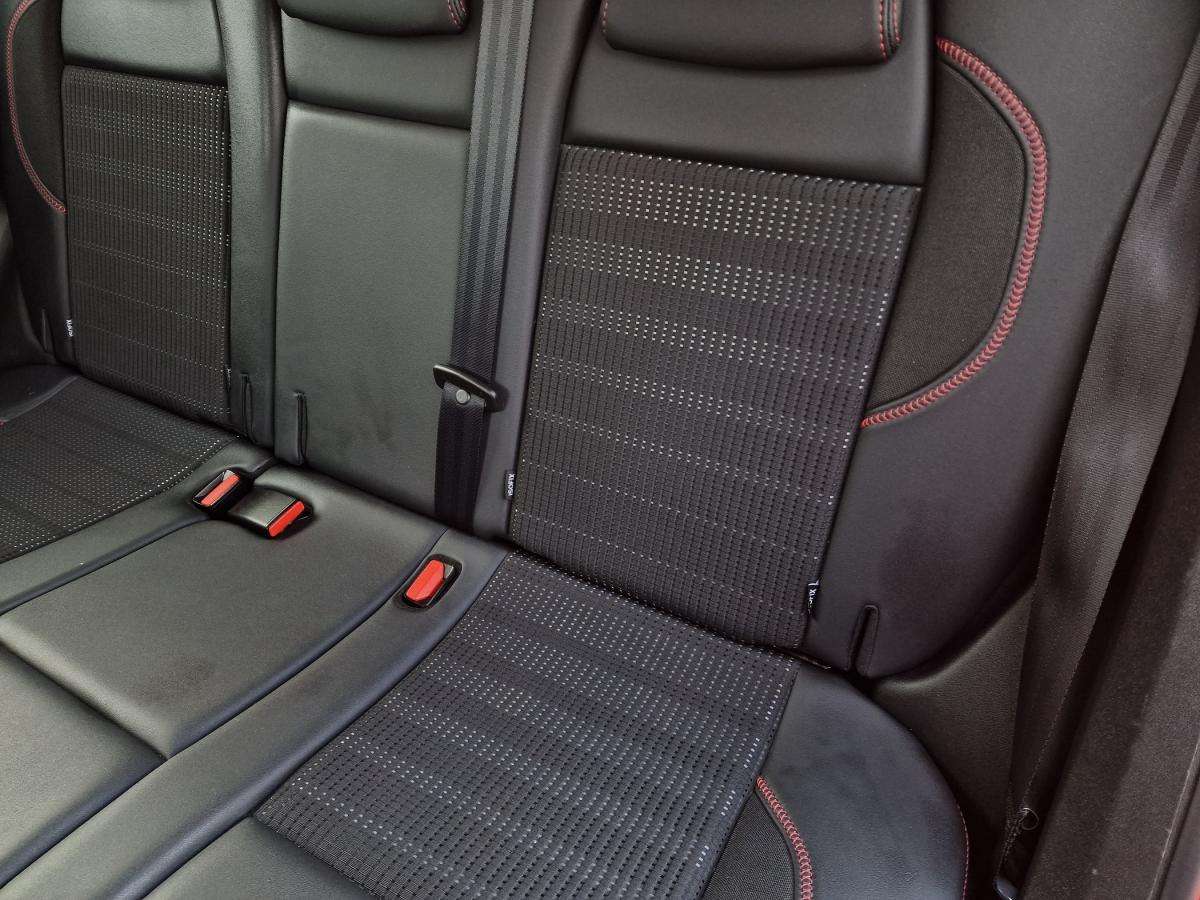 peugeot-2008-2018-gasolina-1199cc