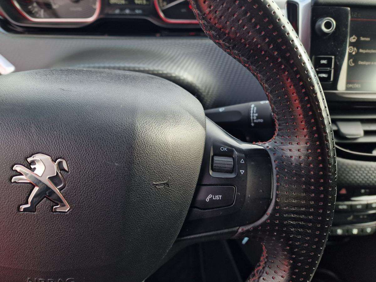 peugeot-2008-2018-gasolina-1199cc