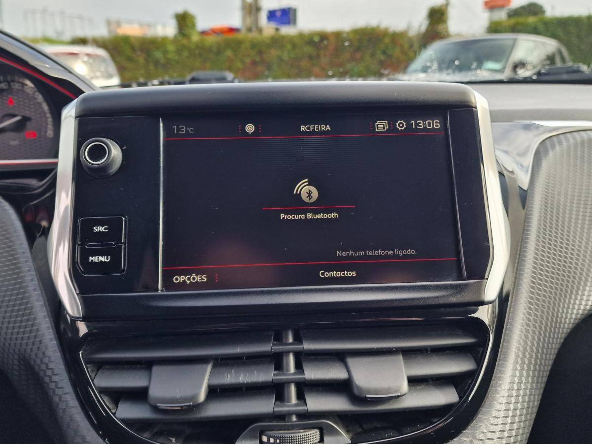 peugeot-2008-2018-gasolina-1199cc