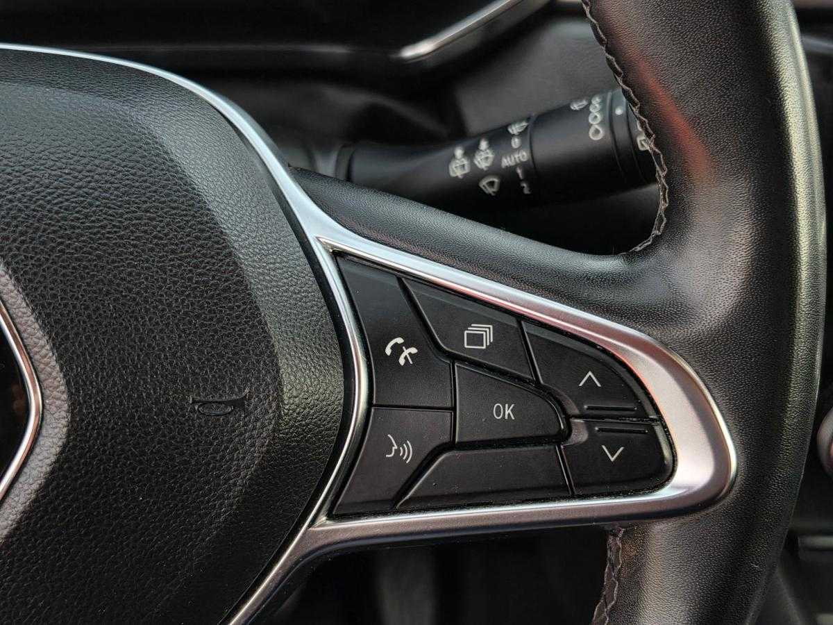 renault-captur-2021-hibrido-a-gasolina-1598cc
