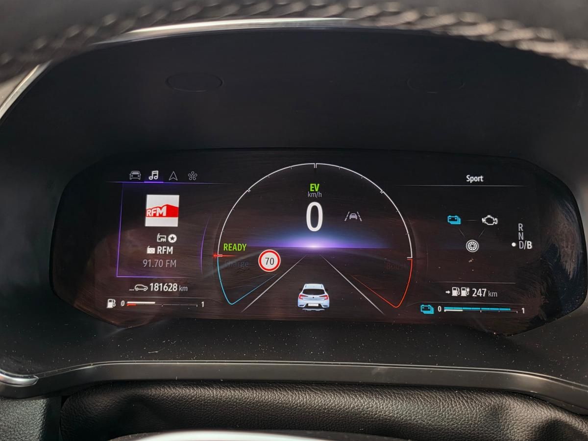 renault-captur-2021-hibrido-a-gasolina-1598cc