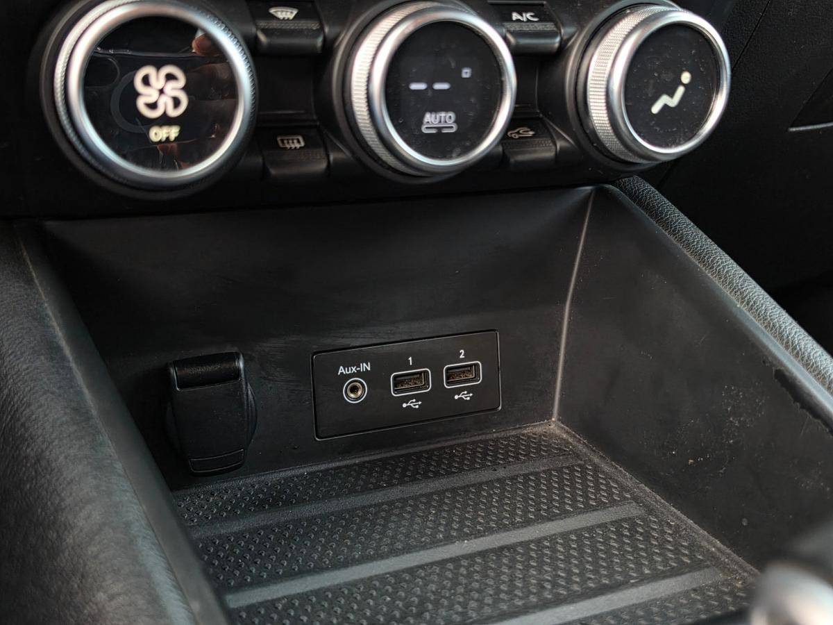 renault-captur-2021-hibrido-a-gasolina-1598cc