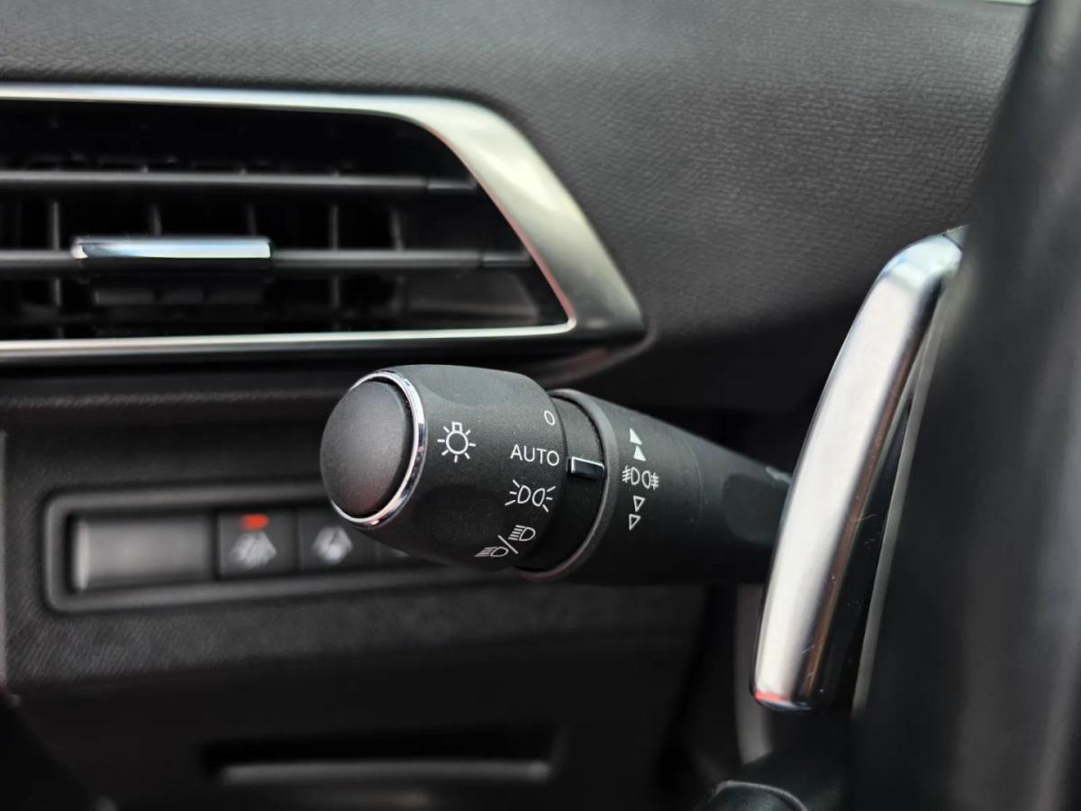 peugeot-3008-2020-hibrido-1598cc