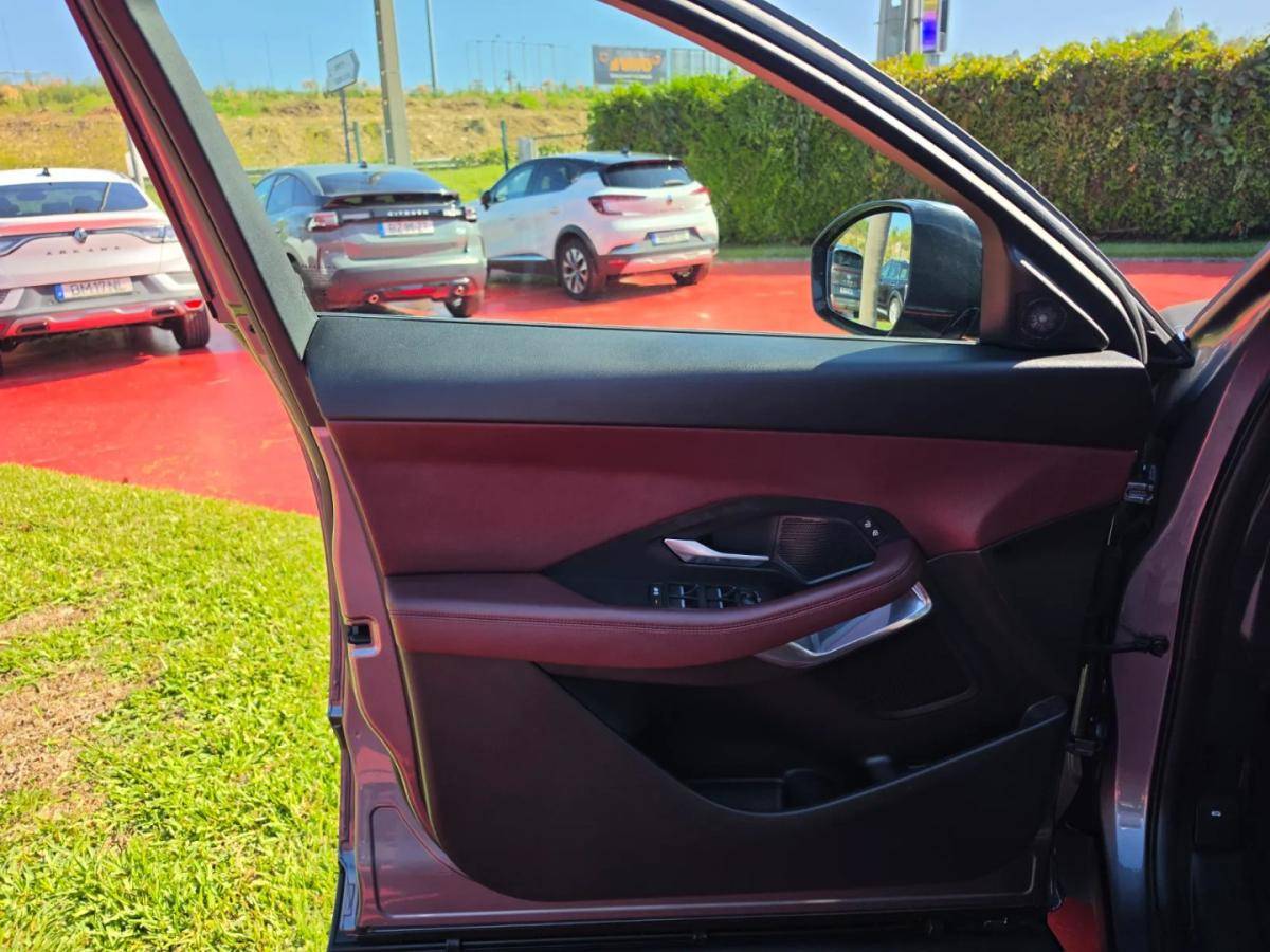 jaguar-e-pace-2021-hibrido-1498cc