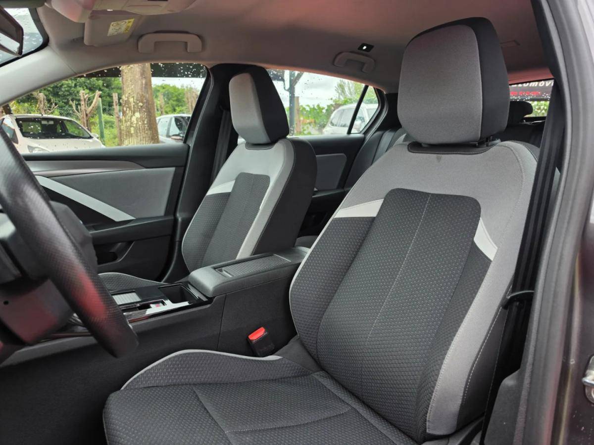 opel-astra-2024-diesel-1499cc