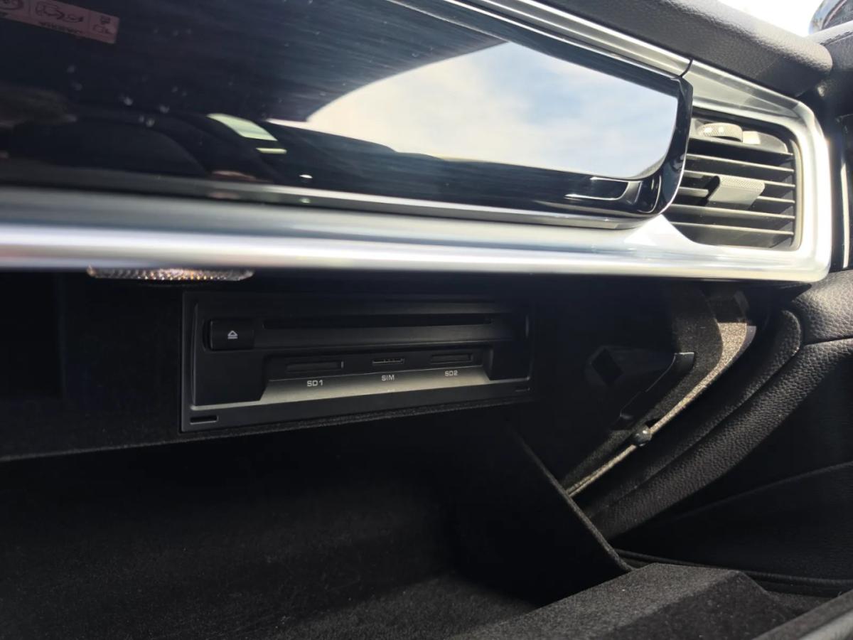 porsche-panamera-2017-hibrido-2894cc