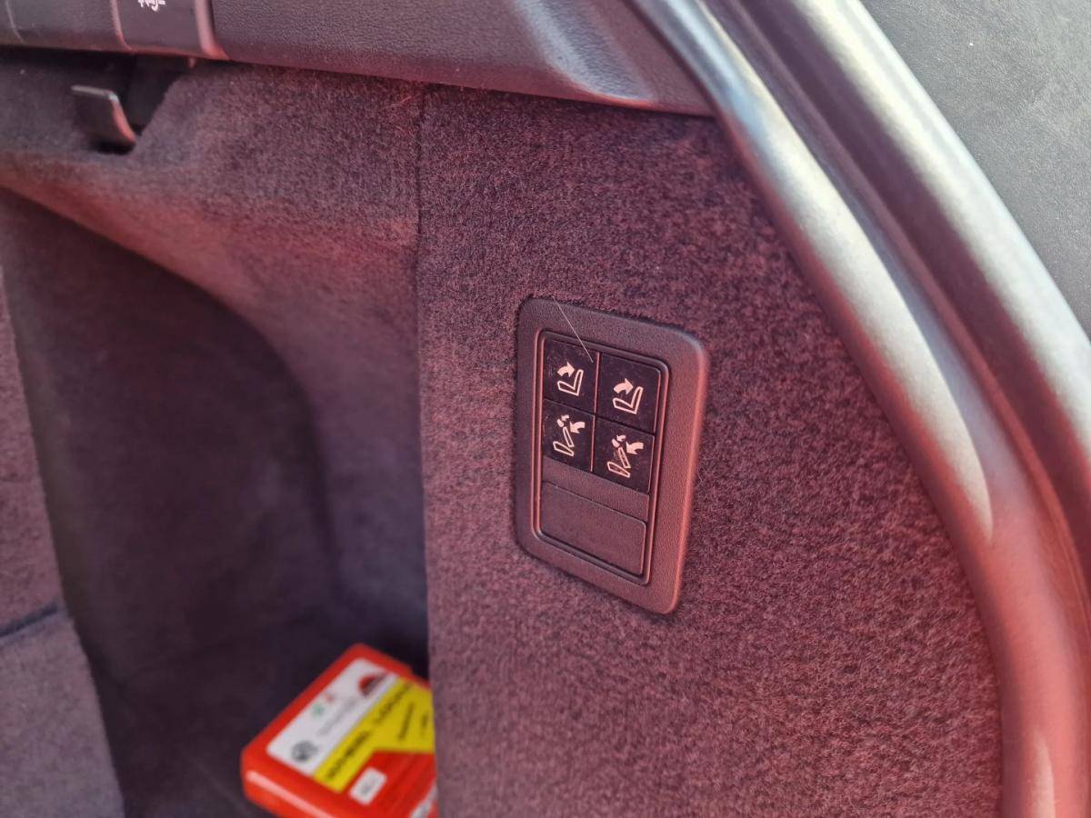 land-rover-range-rover-sport-2014-diesel-2993cc