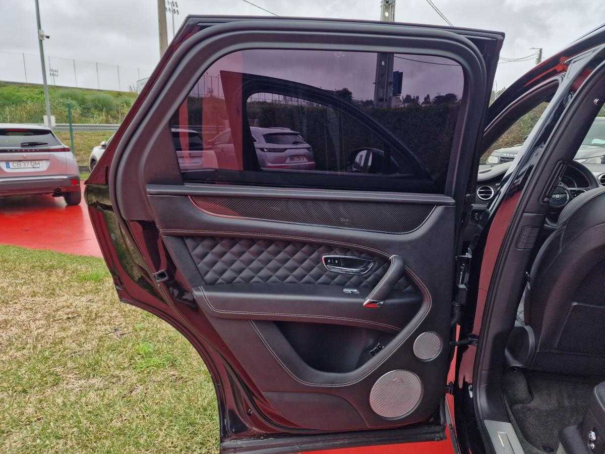 bentley-bentayga-2020-hibrido-a-gasolina-2995cc