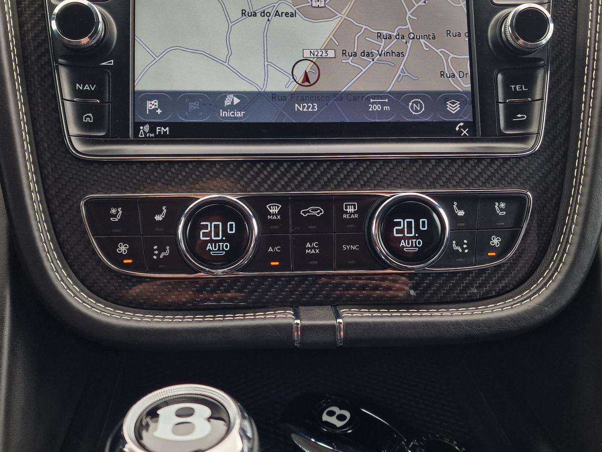 bentley-bentayga-2020-hibrido-a-gasolina-2995cc