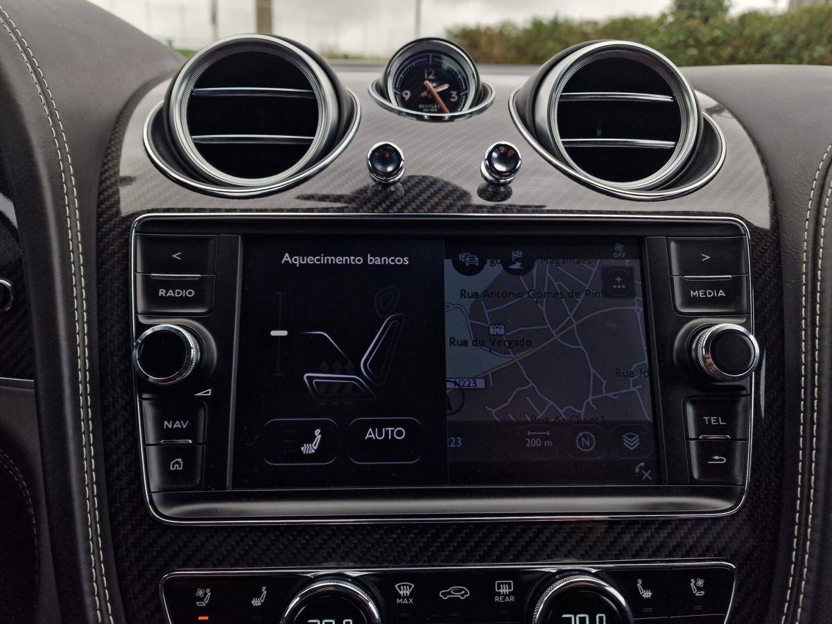 bentley-bentayga-2020-hibrido-a-gasolina-2995cc