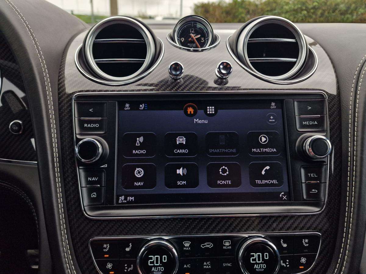 bentley-bentayga-2020-hibrido-a-gasolina-2995cc