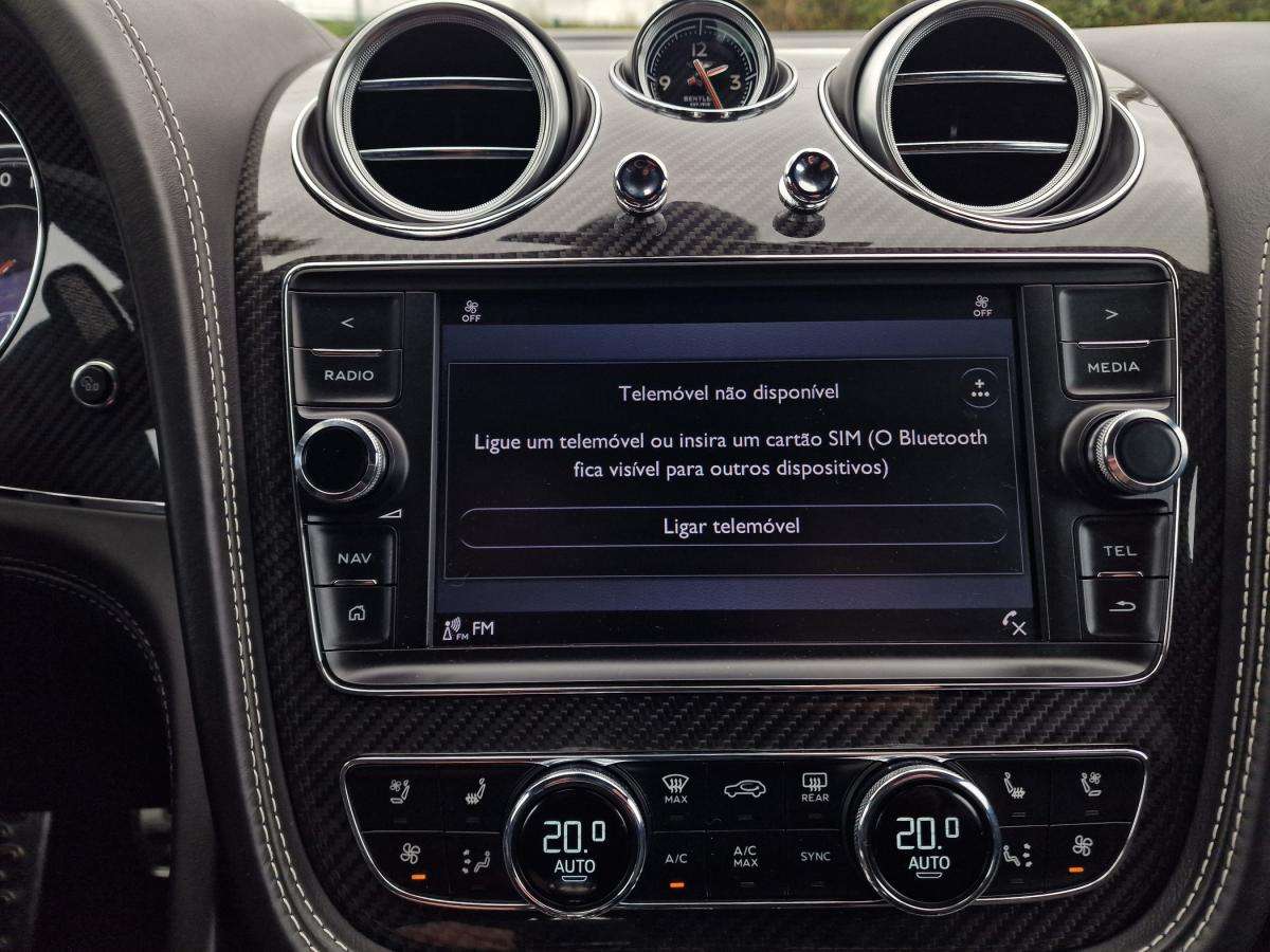 bentley-bentayga-2020-hibrido-a-gasolina-2995cc