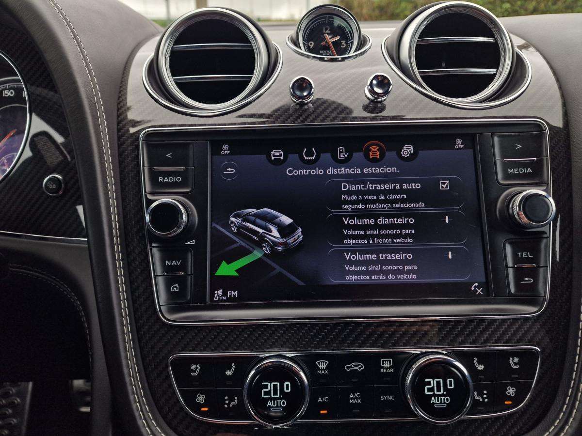 bentley-bentayga-2020-hibrido-a-gasolina-2995cc