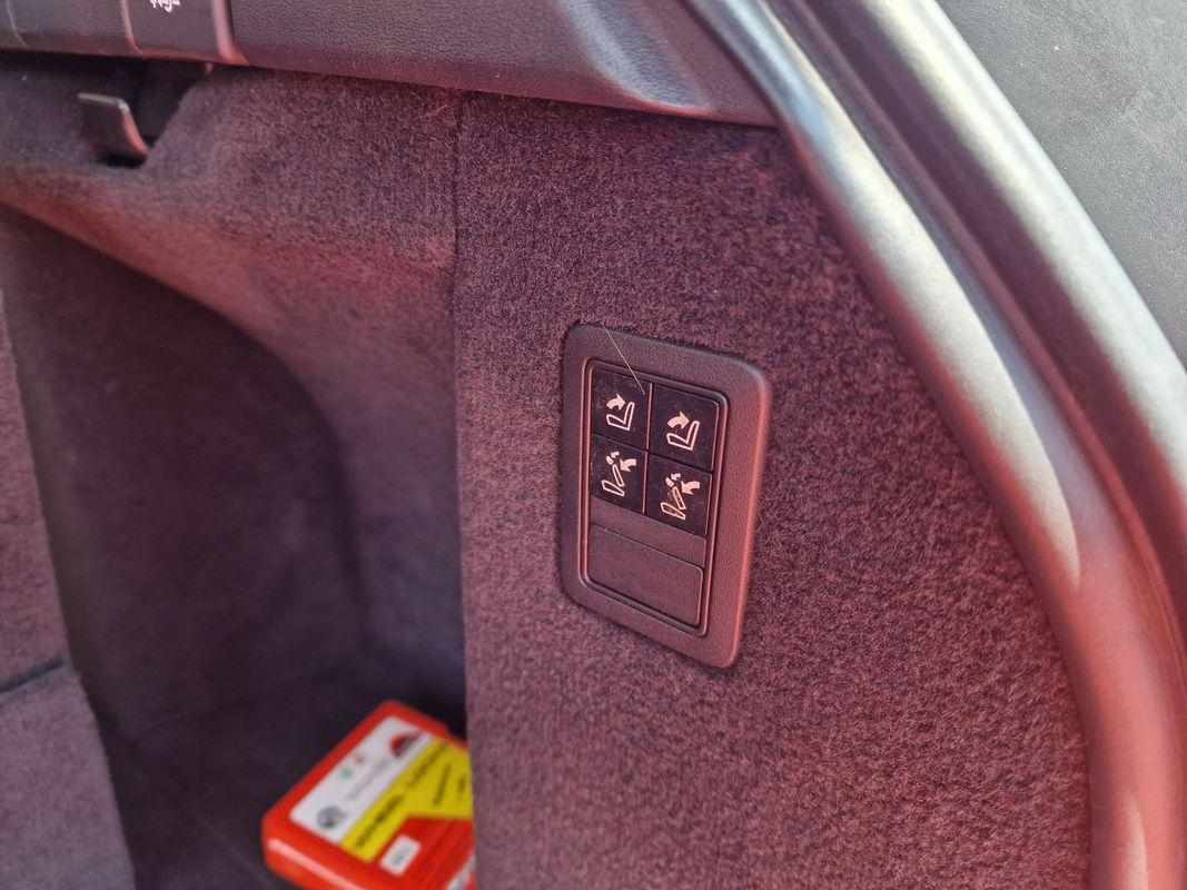 land-rover-range-rover-sport-2014-diesel-2993cc