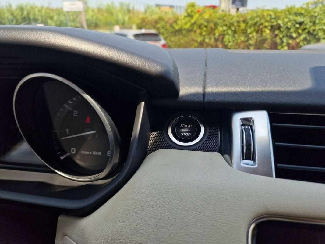 land-rover-range-rover-sport-2014-diesel-2993cc
