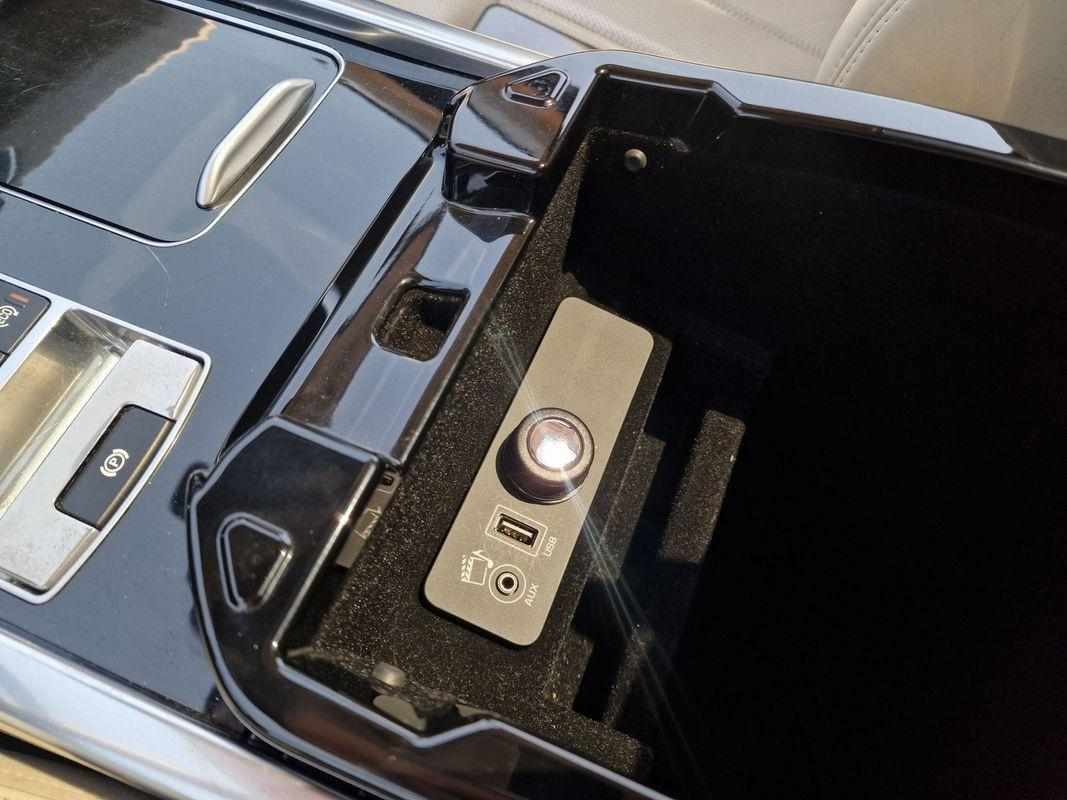 land-rover-range-rover-sport-2014-diesel-2993cc