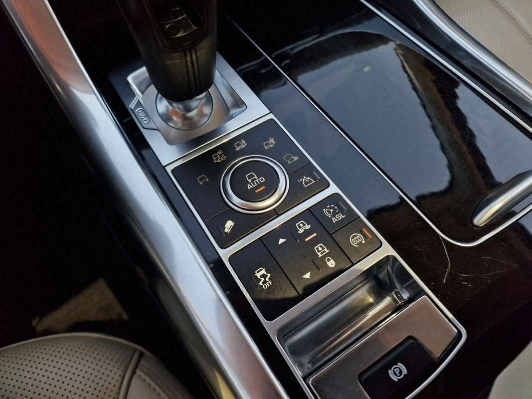 land-rover-range-rover-sport-2014-diesel-2993cc